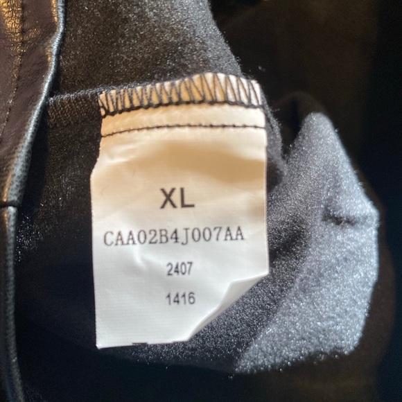 Cupshe Black Faux Leather Mini Skirt - Picture 4 of 5